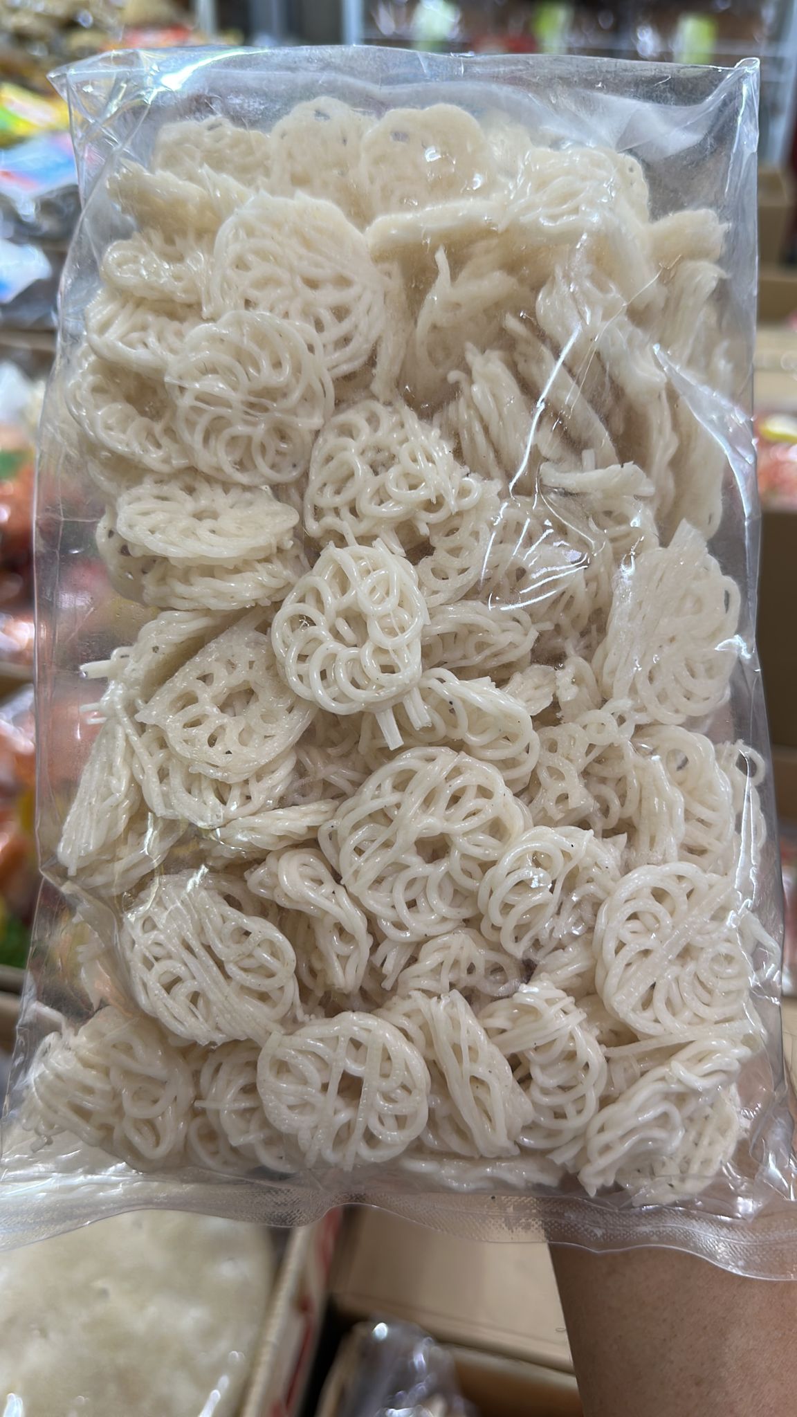 KERUPUK MAWAR/KAMPUNG PUTIH SMALL SIZE RAW/MENTAH 1 x 500gr (SG)